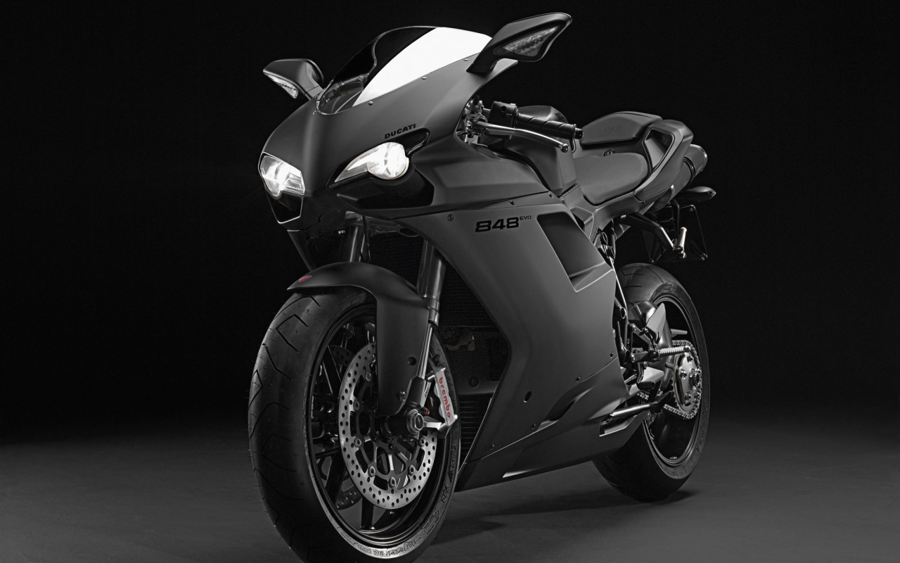 Невероятно быстрый мотоцикл Ducati Superbike 848 Evo