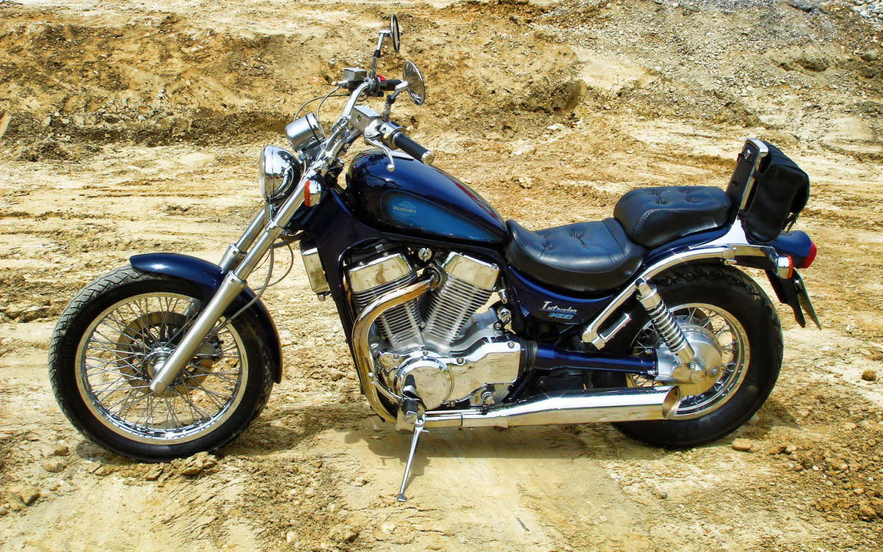 Невероятно быстрый мотоцикл Suzuki Boulevard S 40