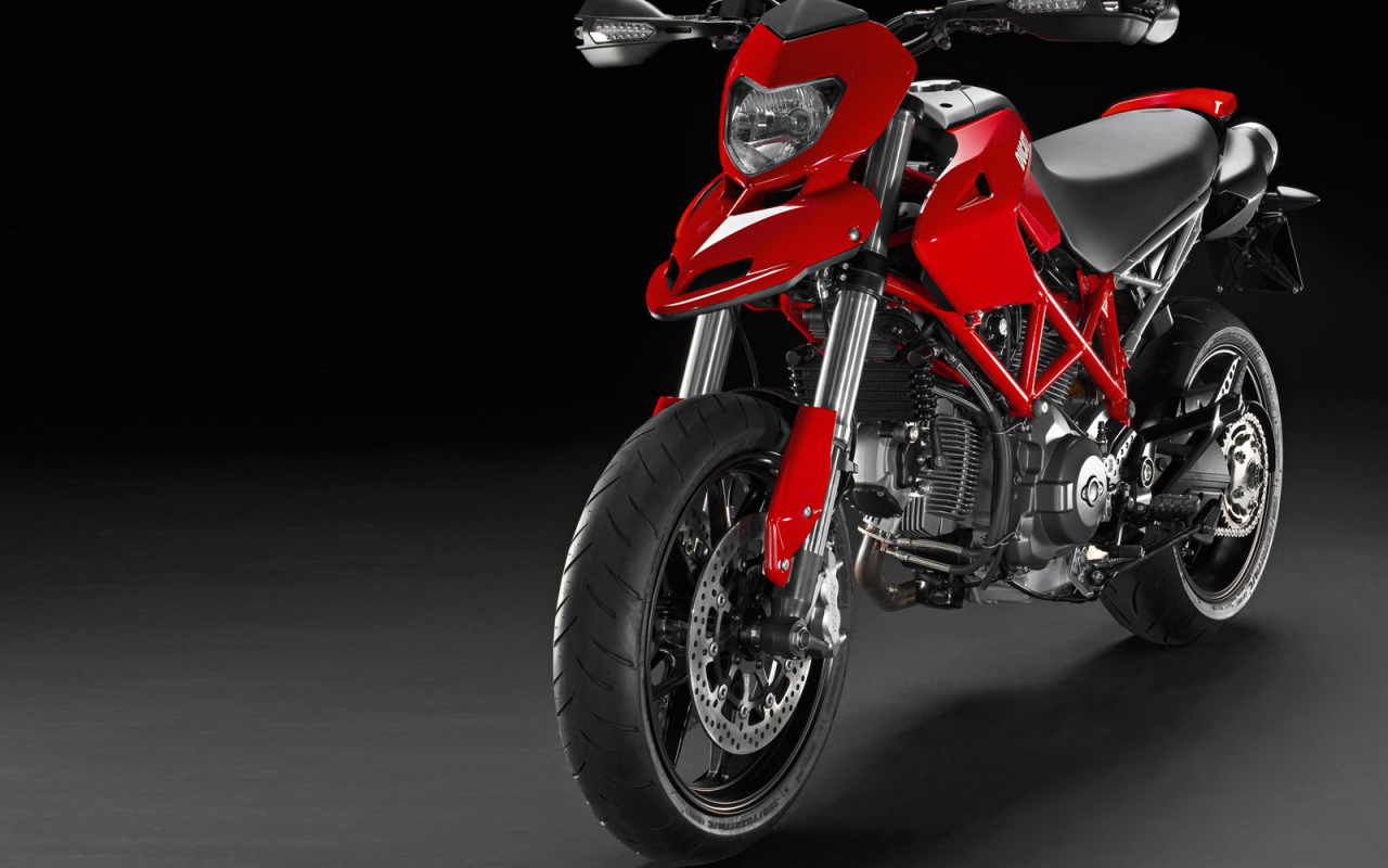 Невероятно быстрый мотоцикл Ducati Hypermotard