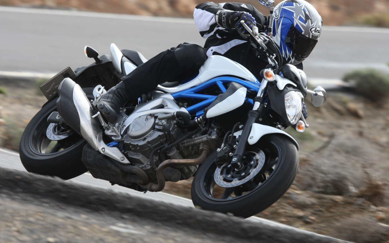 Новый мотоцикл Suzuki SFV 650