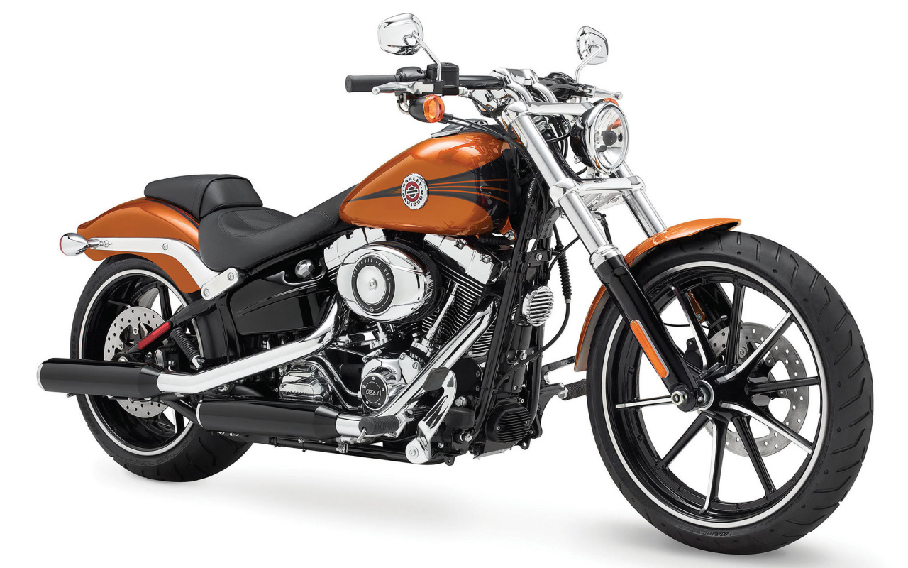 Новый надежный мотоцикл Harley-Davidson Softail Breakout