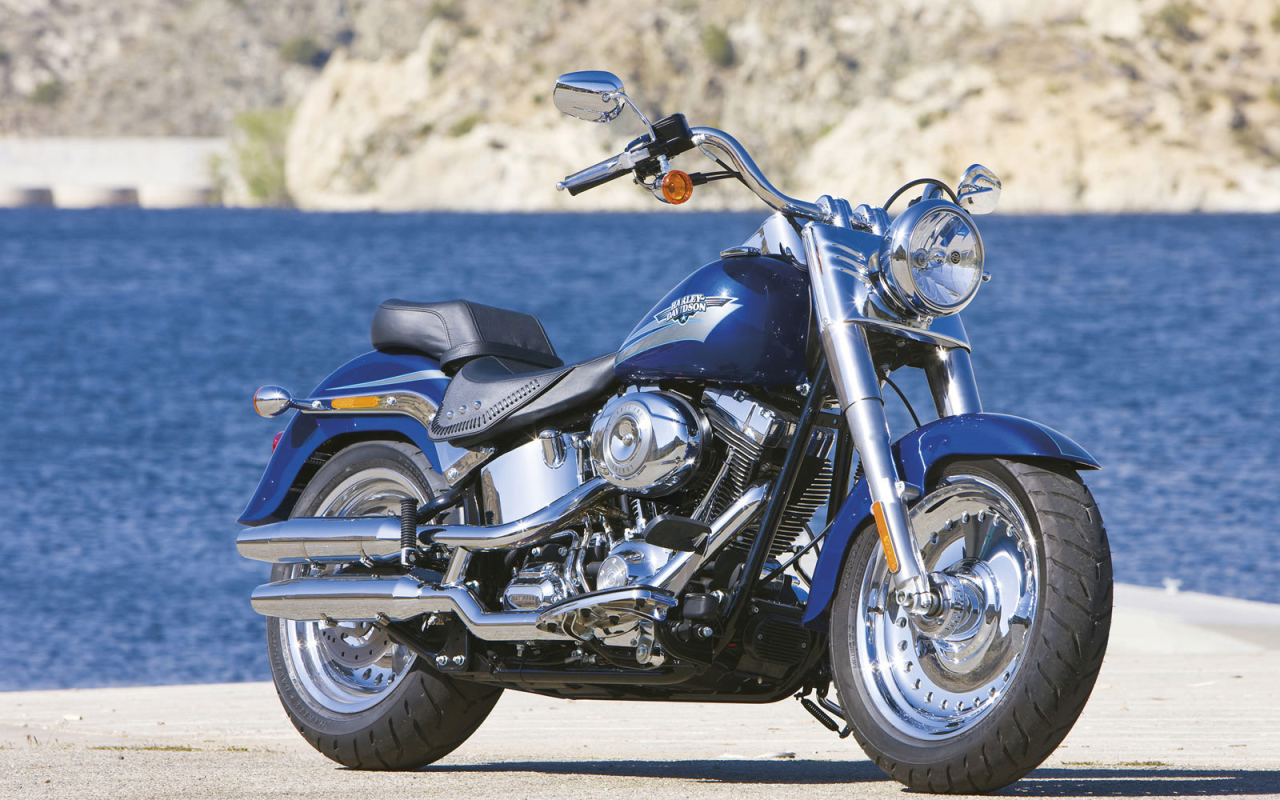 Популярный мотоцикл Harley-Davidson Fat Boy