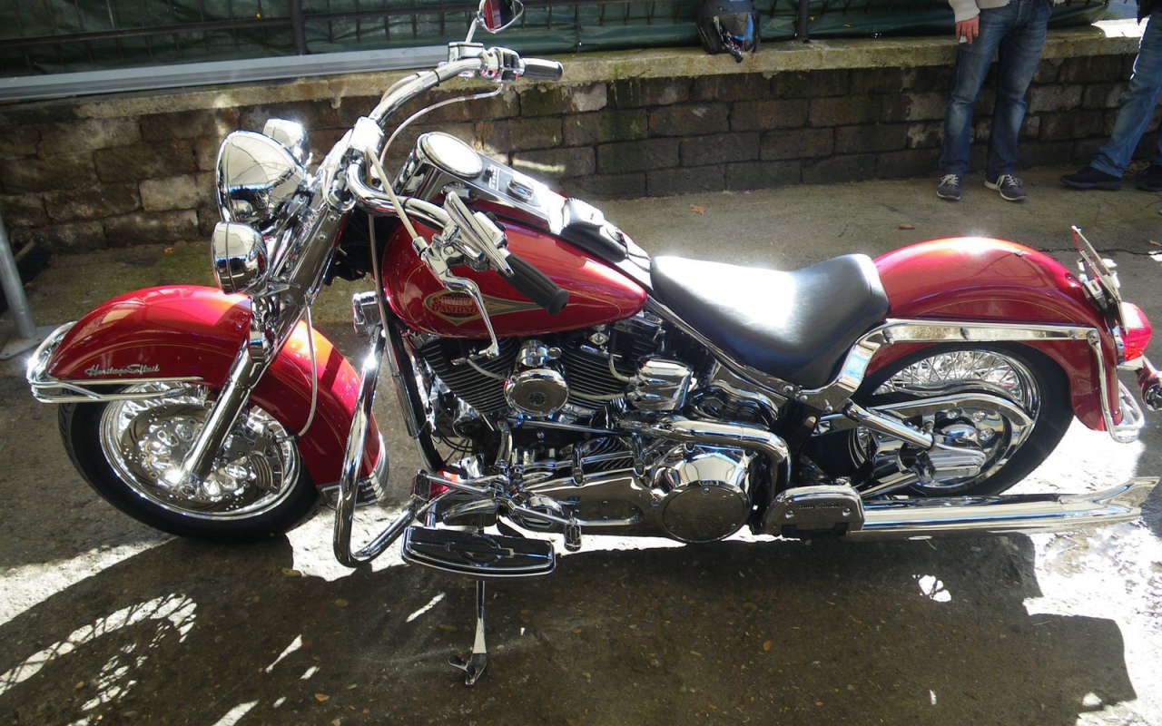 Популярный мотоцикл Harley-Davidson Heritage Softail