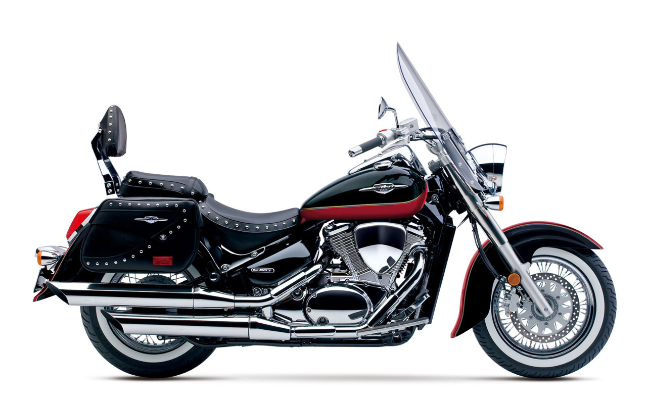 Популярный мотоцикл Suzuki Boulevard S 40