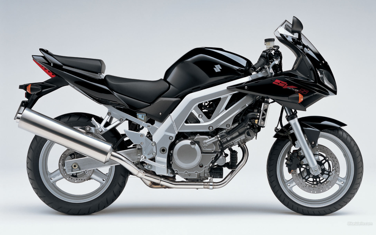 Популярный мотоцикл Suzuki SV 650 S0