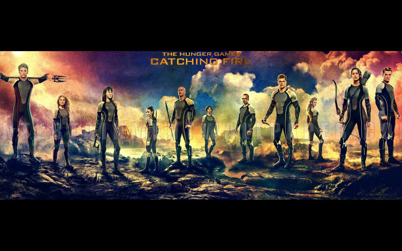 Момент из фильма Голодные игры Сойка-пересмешница. Часть I