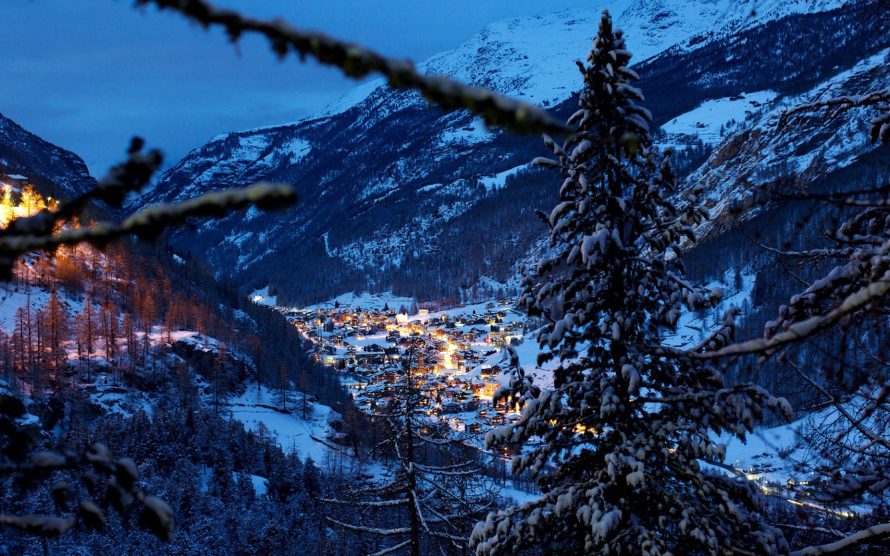 Cветлая ночь в горах