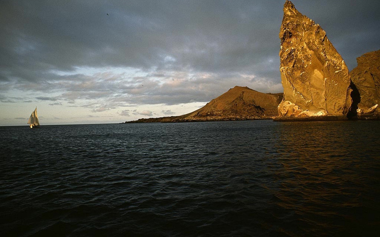 Золотая скала