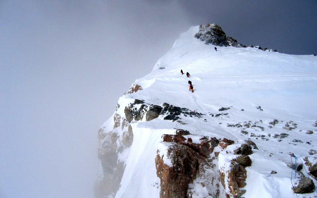 Вершина горы уже близко