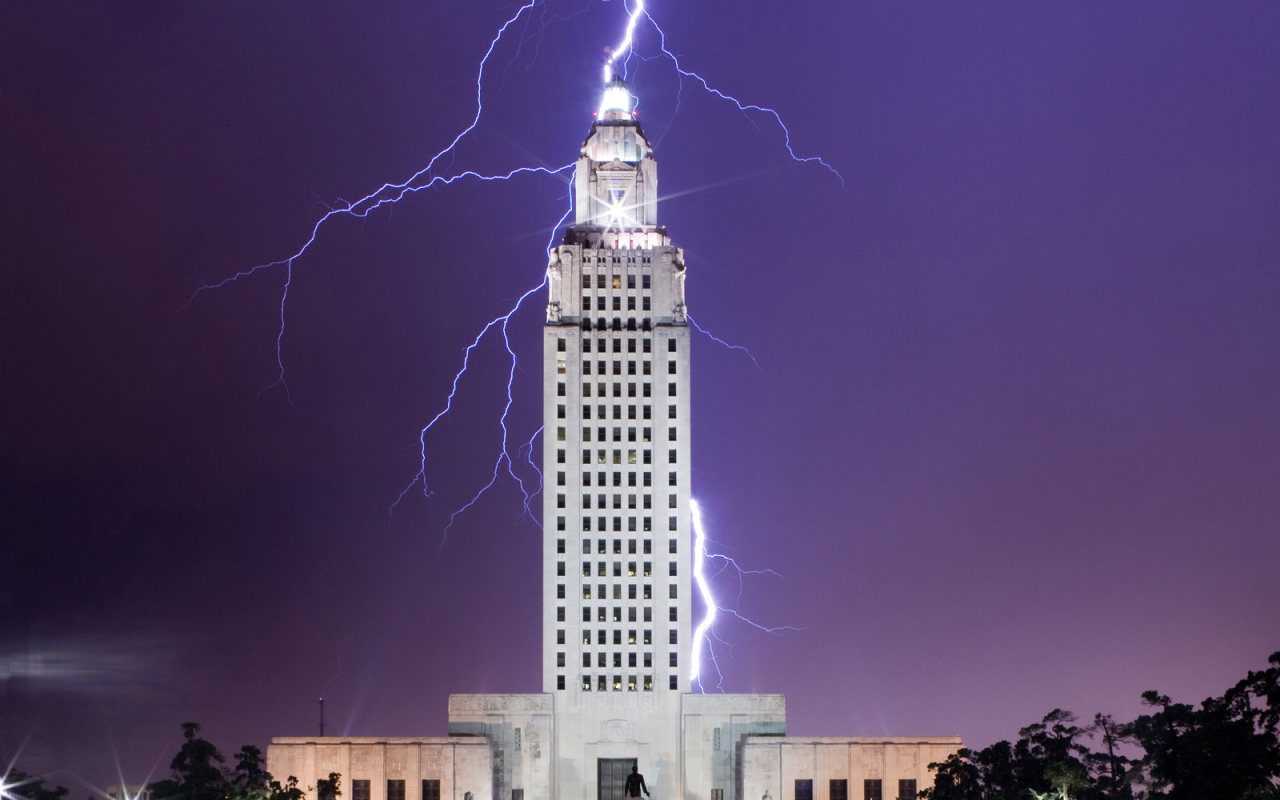 Удар молнии