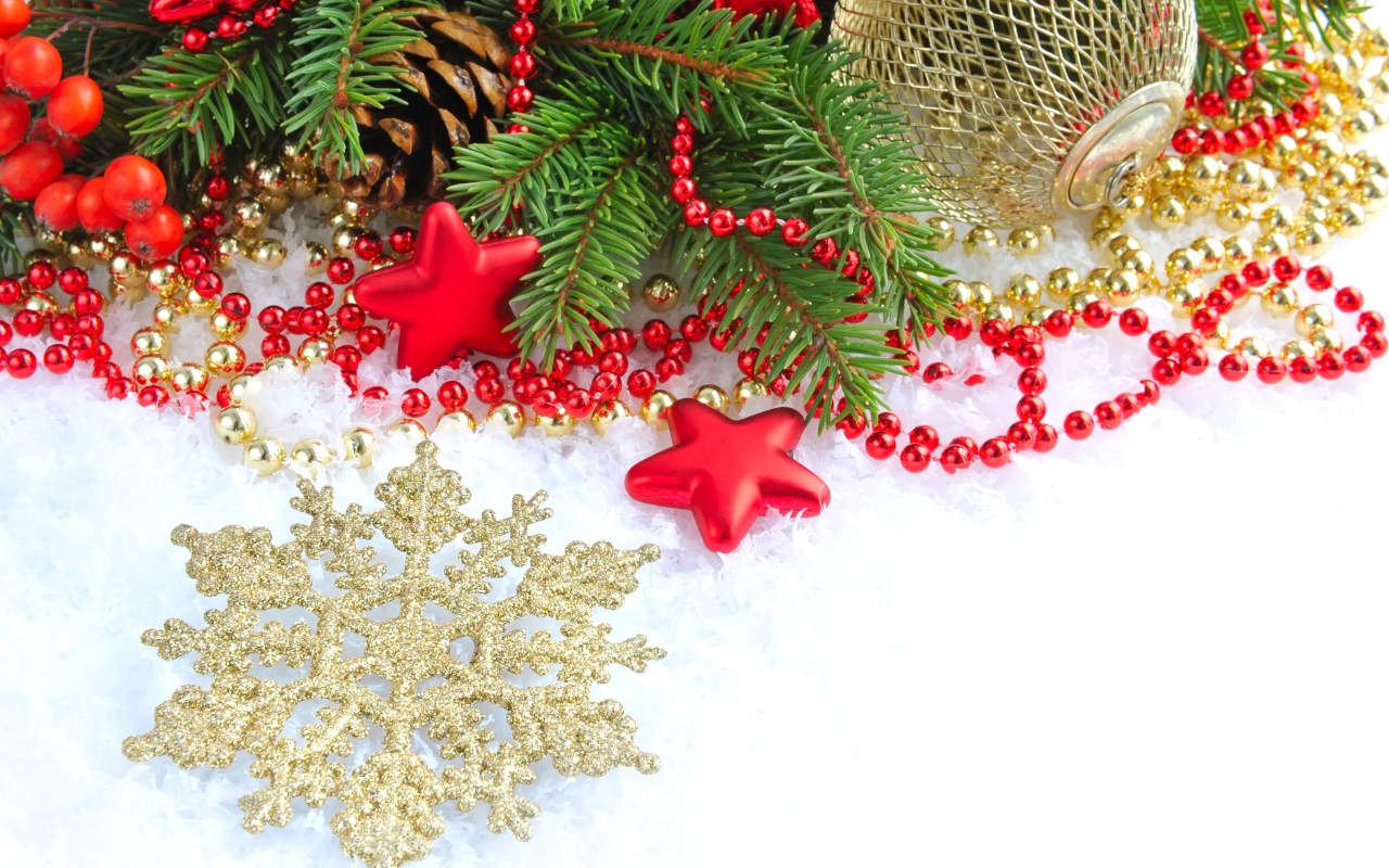 Золотая снежинка