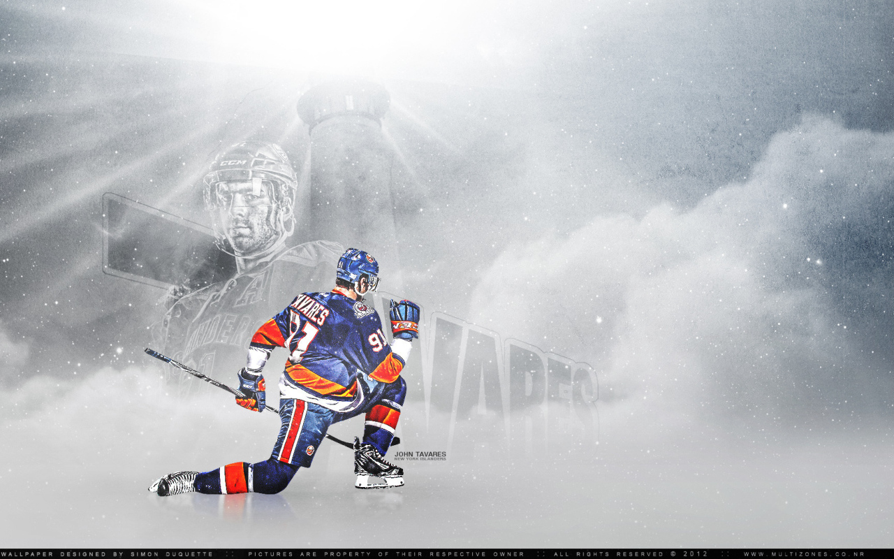 Джон Таварес на льду