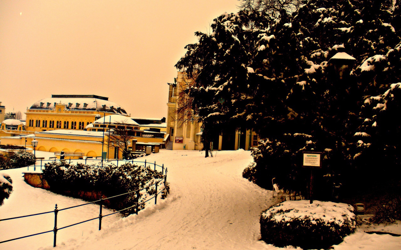 Зимний пейзаж на курорте Баден, Австрия