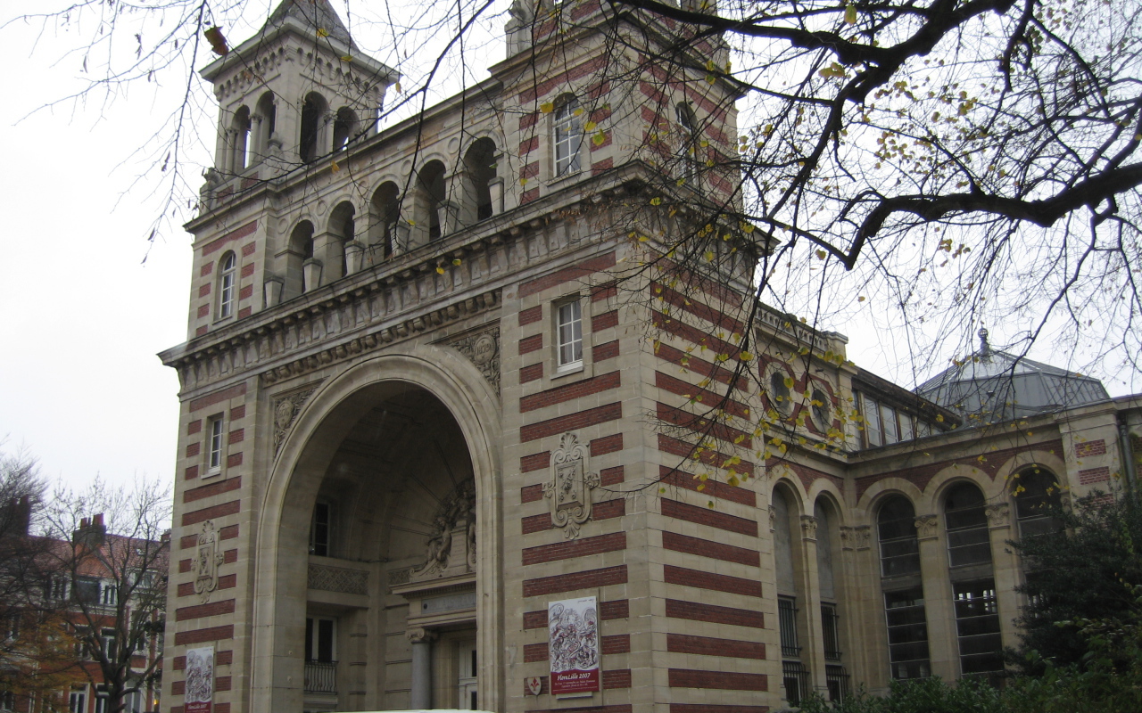 Арка в городе Лилль, Франция