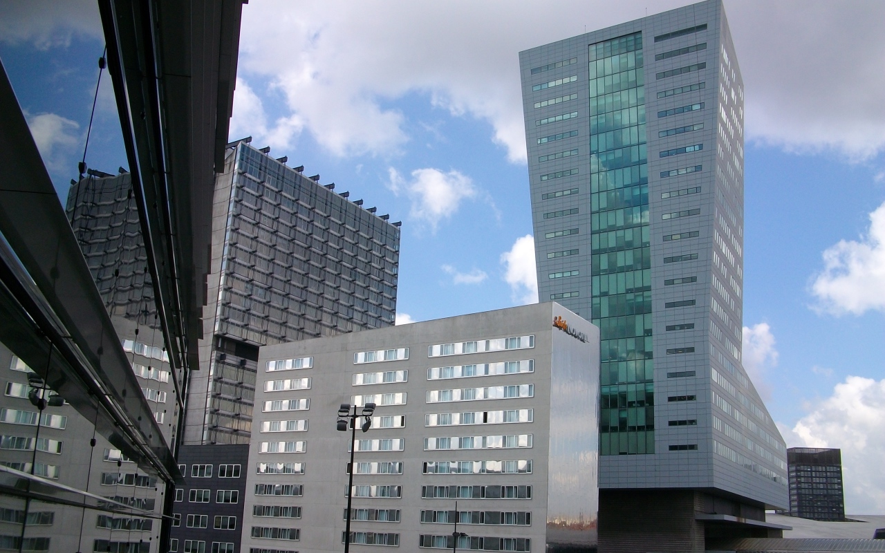 Офисные здания в городе Лилль, Франция