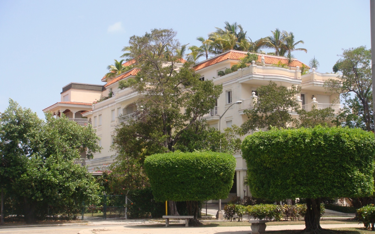 Вилла на курорте Мирамар Круести, Франция