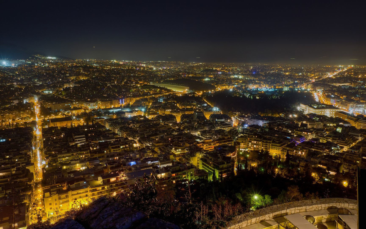 Ночной вид на Афины