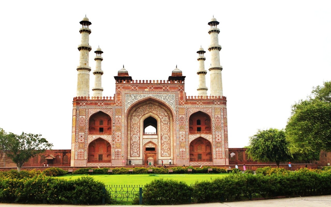 Красивая фотография гробница Акбара в Агре