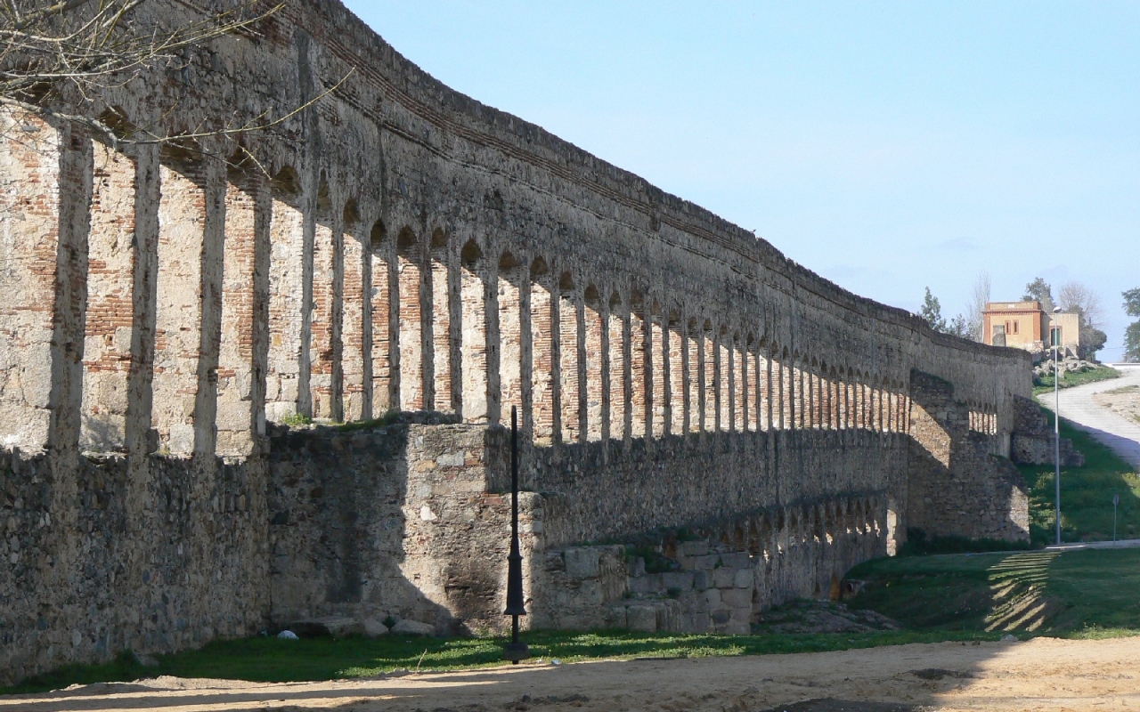 Акведук в Помпеях, Италия