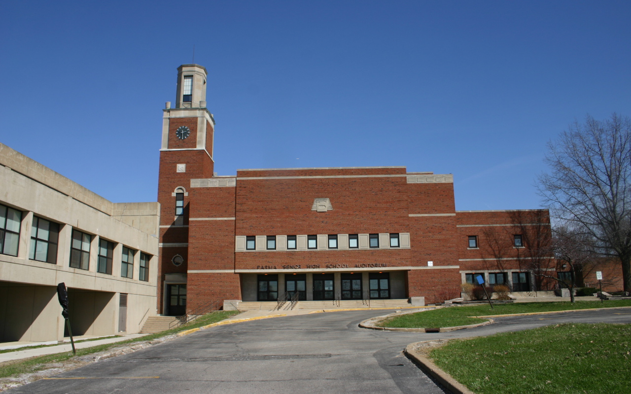 Школа в Парме, Италия