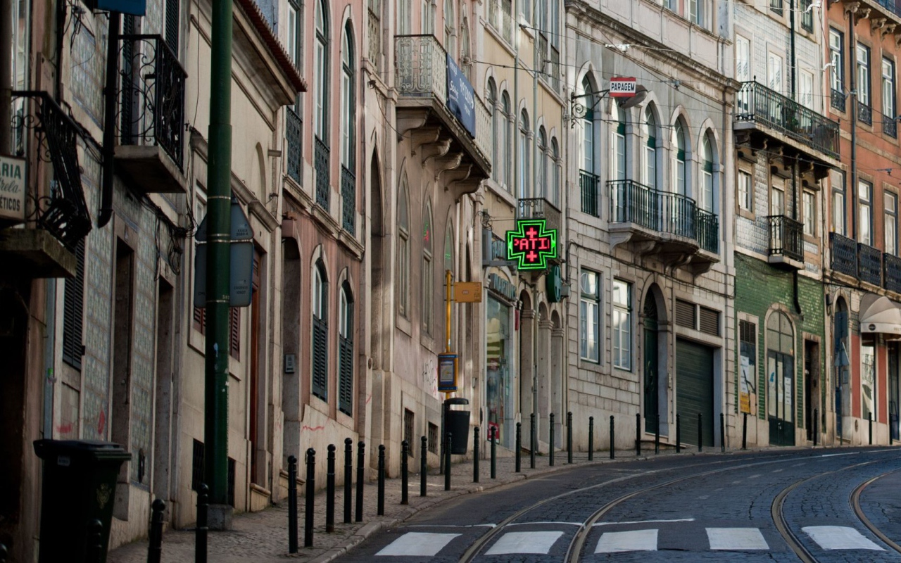 Улица в Лиссабоне