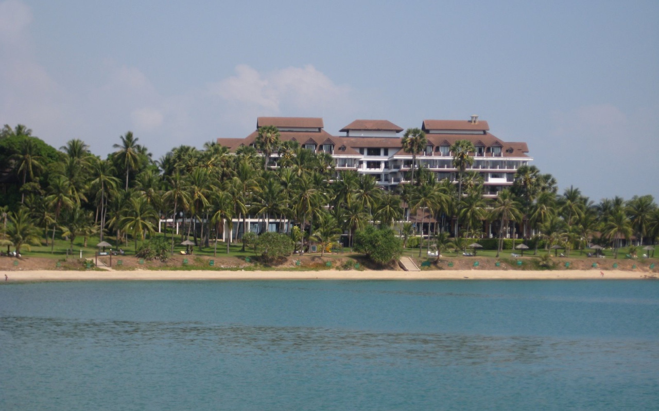 Отель на побережье на курорте Районг, Таиланд