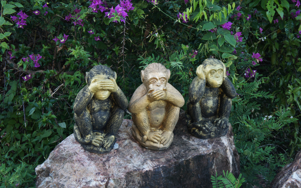Sculptures of monkeys on the island of Koh Samui, Thailand