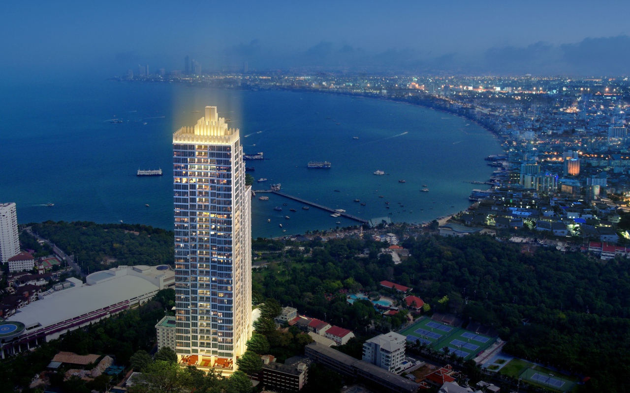 Сияющий отель на курорте в Паттайе, Таиланд