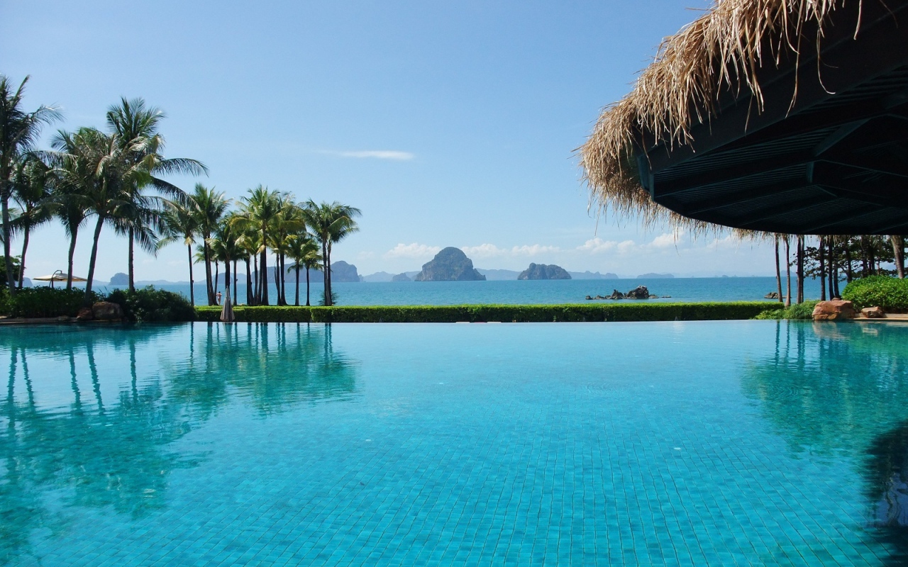 Отель на берегу на курорте Краби, Таиланд