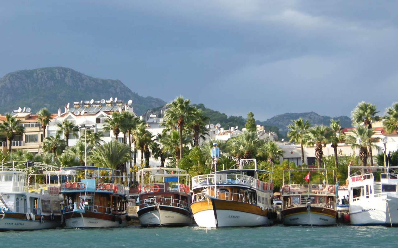 Побережье в Мармарис, Турция