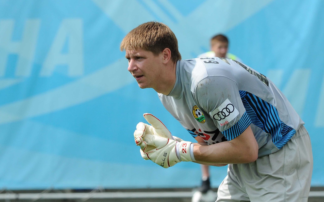 Александр Беленов вратарь Кубани за работой