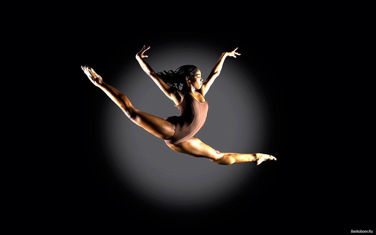 Балерина в полете