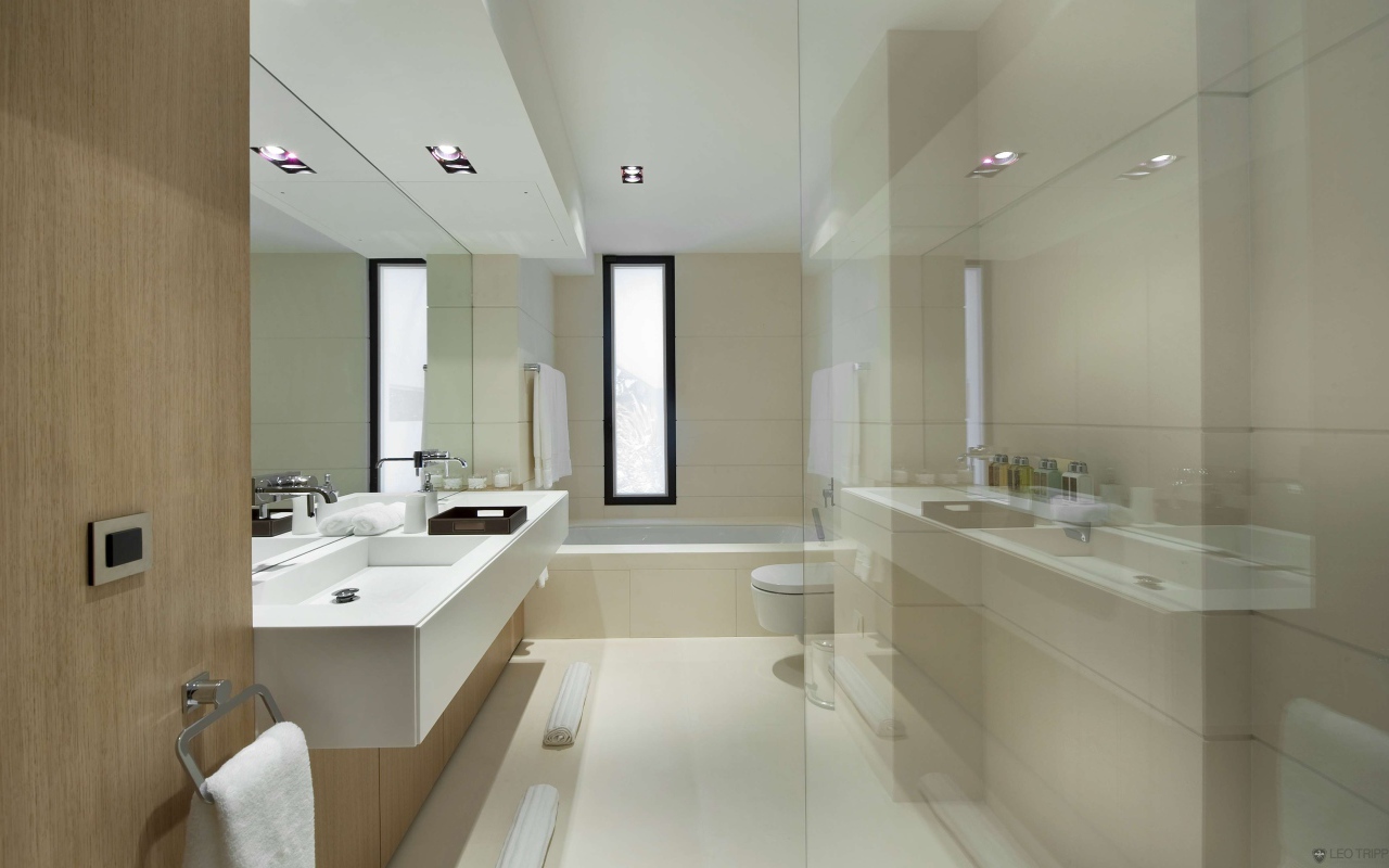 Нежно бежевый цвет ванной комнаты