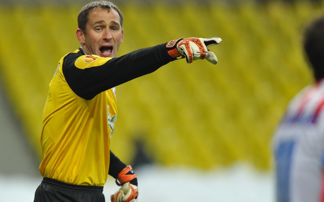 Сергей Рыжиков вратарь Рубина