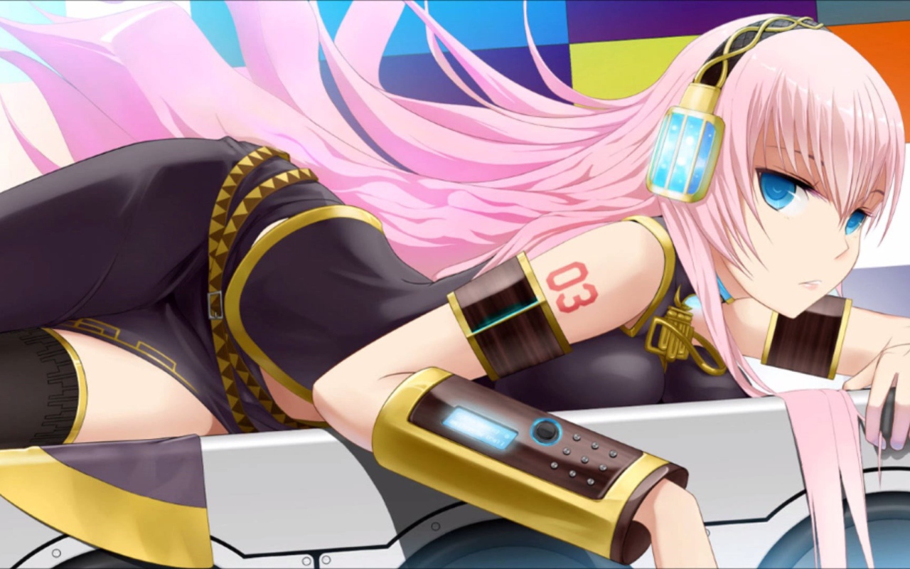 Аниме девушка с розовыми волосами в голубых наушниках, вокалоид