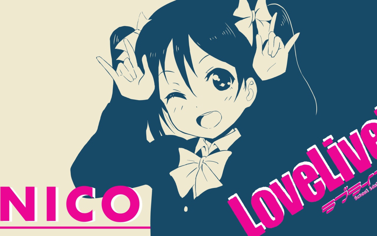 Нико на постере аниме Love Live
