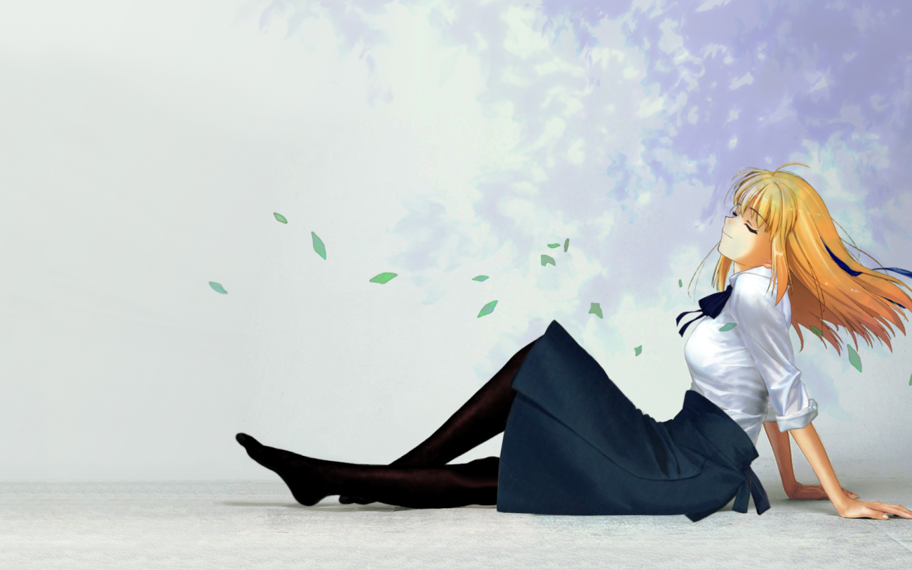 Рыжая девушка села на пол отдохнуть, аниме Ночь прибытия