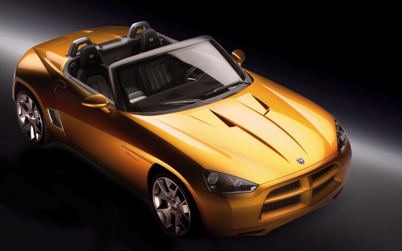 Красивый спортивный кабриолет