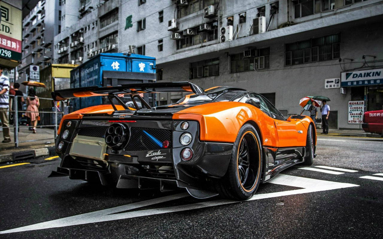 Сильный автомобиль Pagani Zonda Cinque