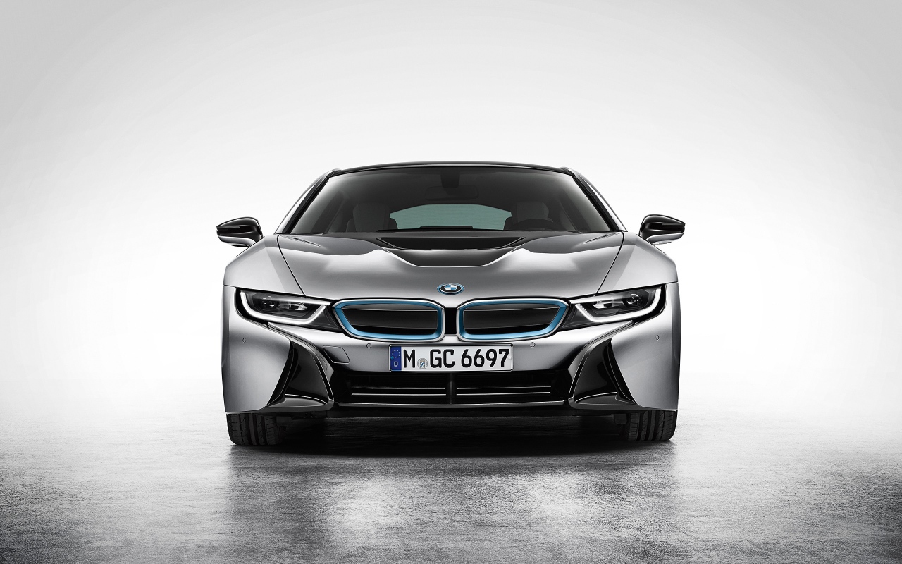 Современный автомобиль BMW i8