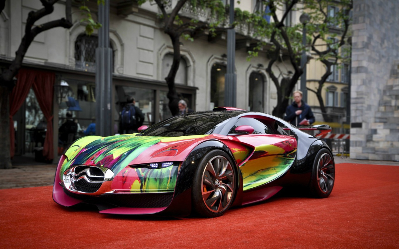 Яркий окрас Citroen Survolt