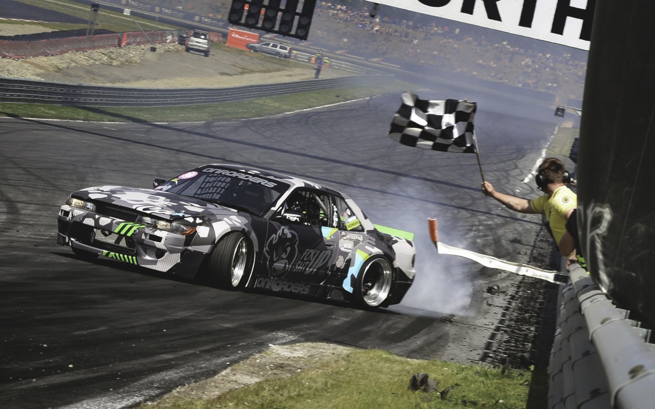 Финиш гоночного Nissan S13