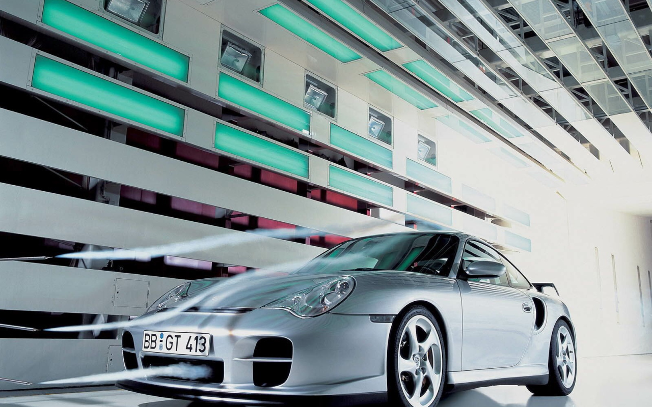 Автомобиль на испытании