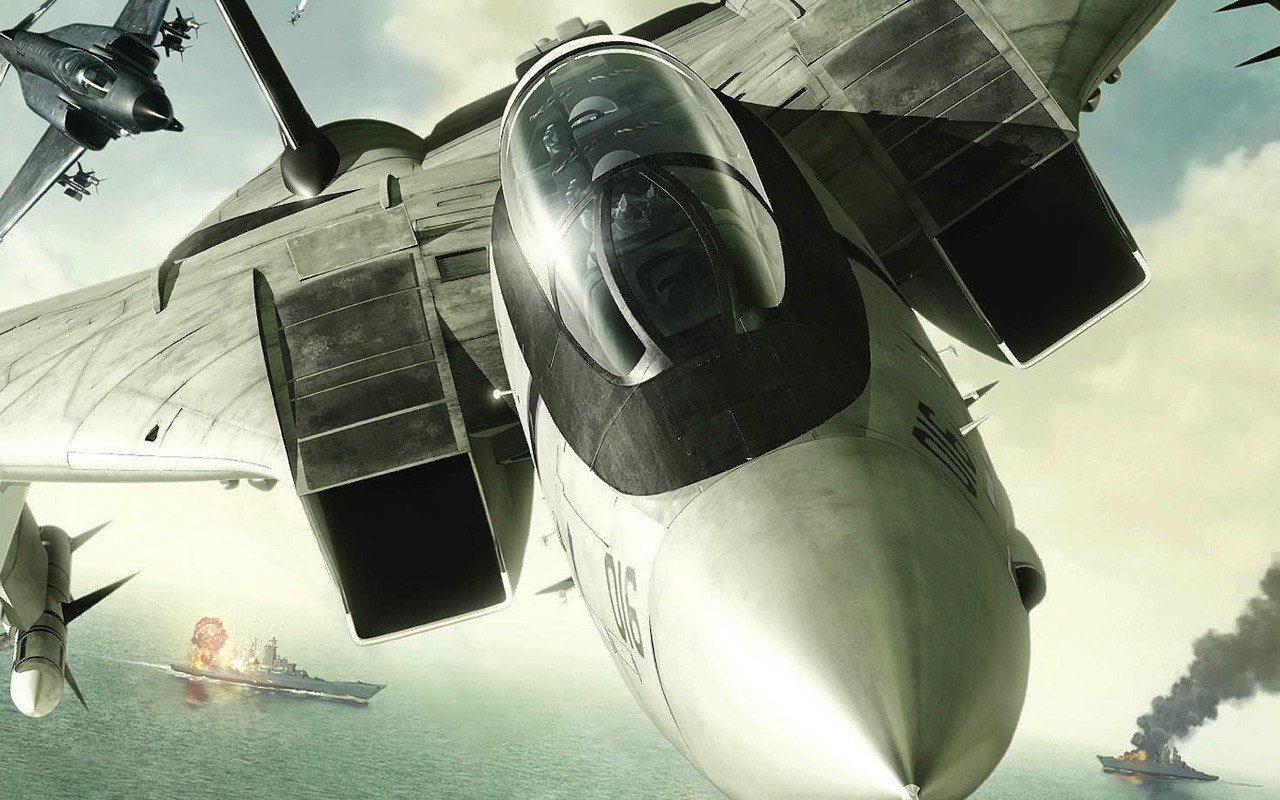 Самолет атакует корабли