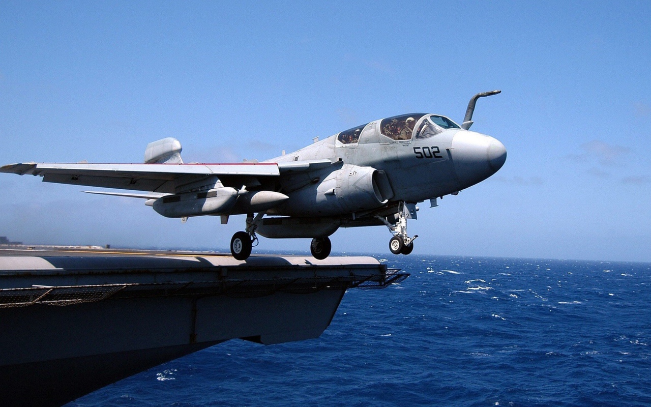 Истребитель оторвал колеса от авианосца