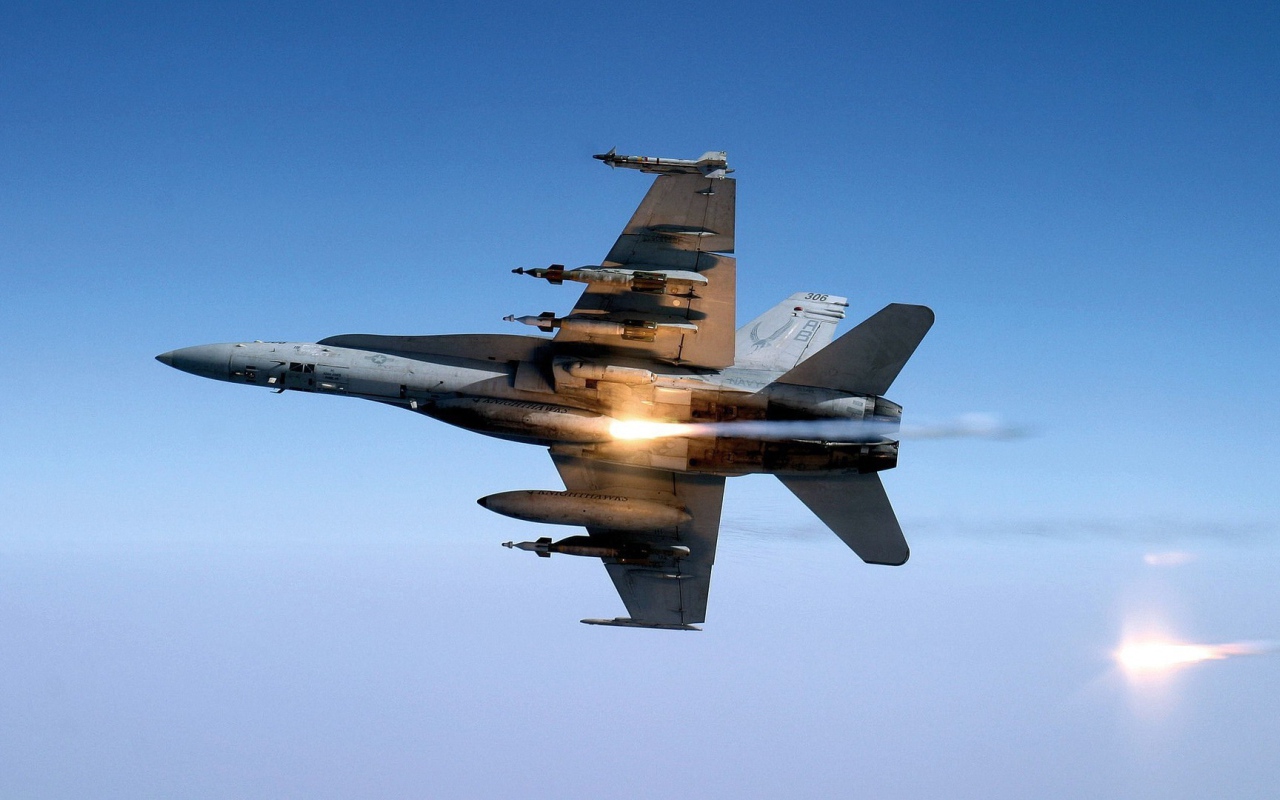 Снаряженный к бою истребитель