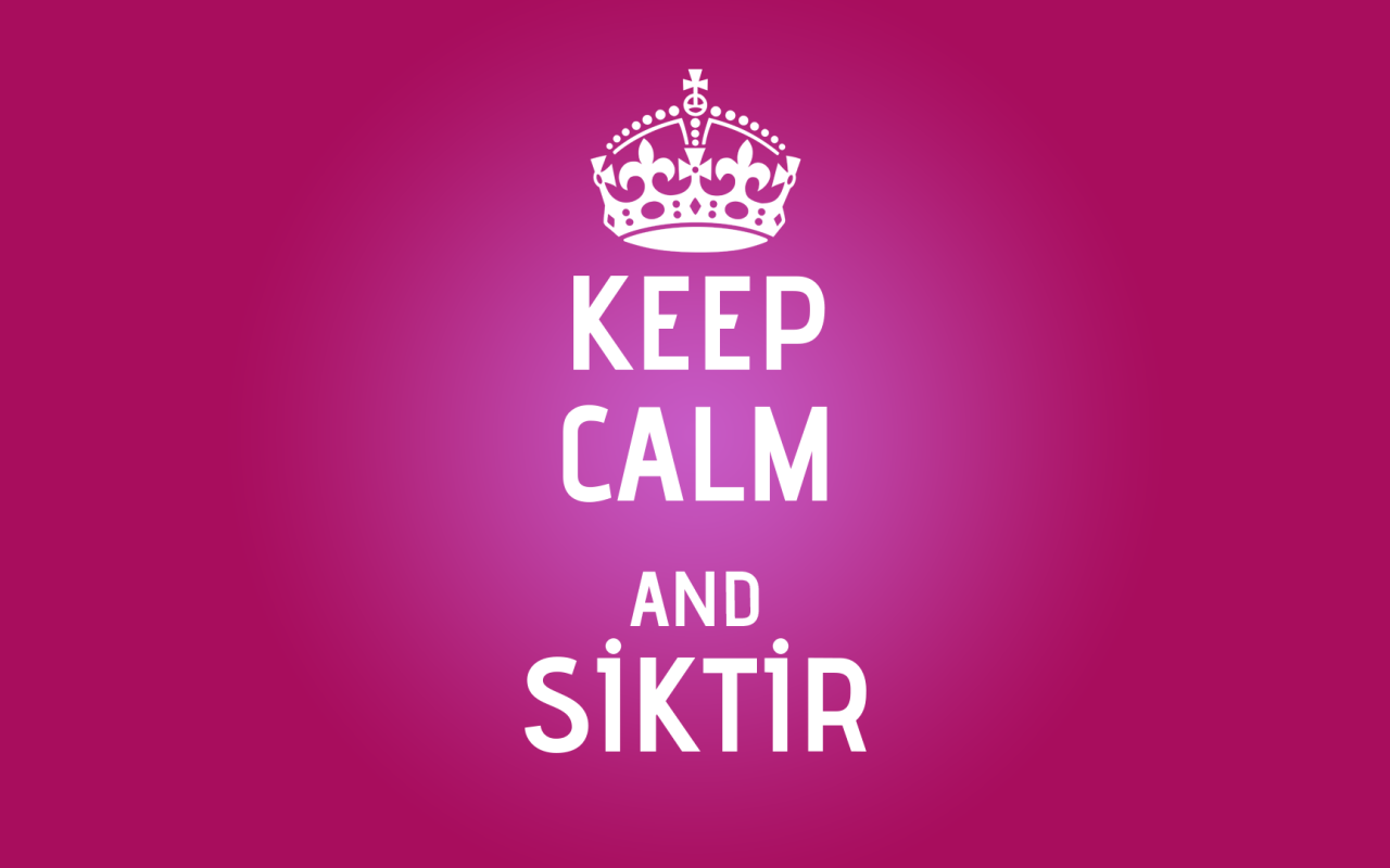 Сохраняйте спокойствие и идите прочь, сиреневый фон