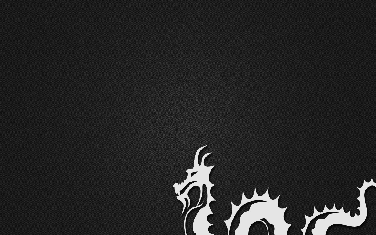 Белый дракон, черный фон