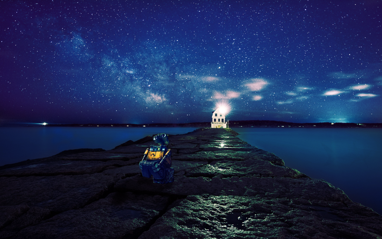 Робот WALL·E под звездным небом