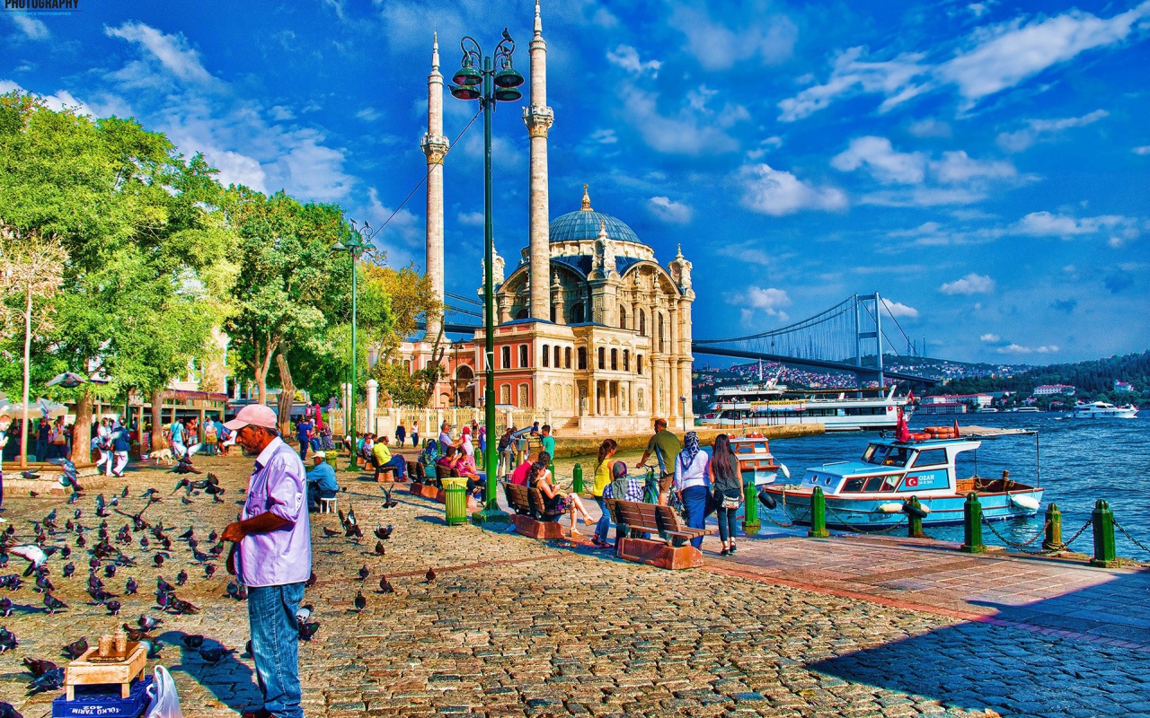 Набережная в Стамбуле, фото HDR